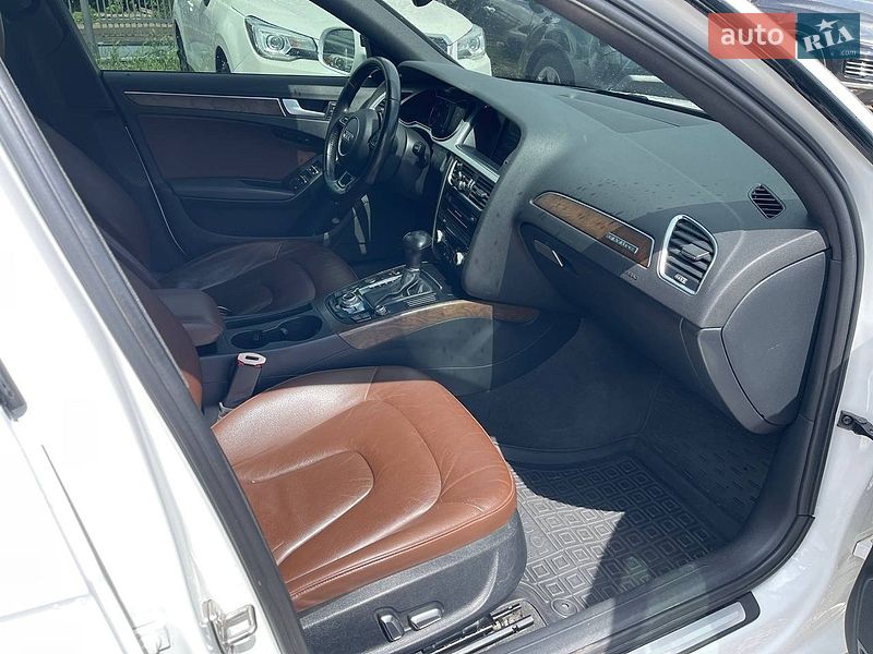 Седан Audi A4 2015 в Полтаве