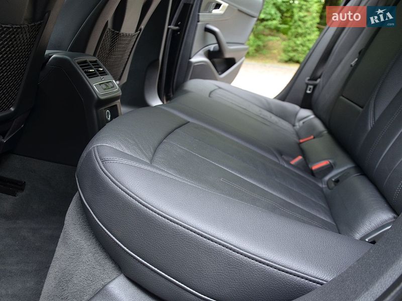 Седан Audi A4 2017 в Трускавці