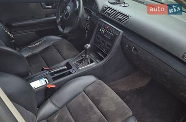 Седан Audi A4 2003 в Галиче