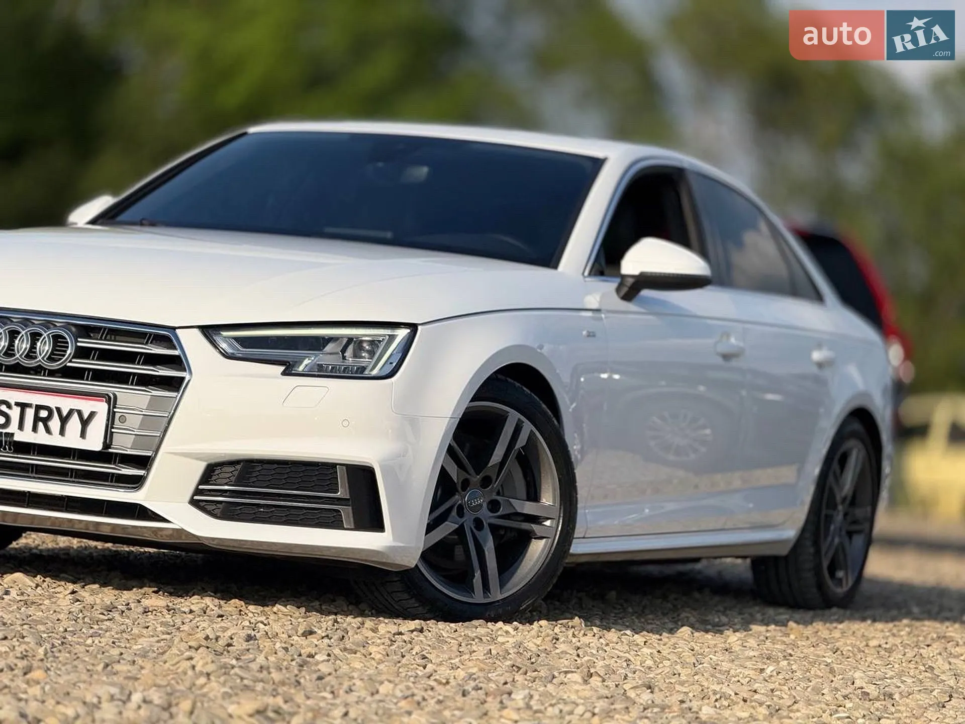 2015 Audi A4 - мініатюра 8