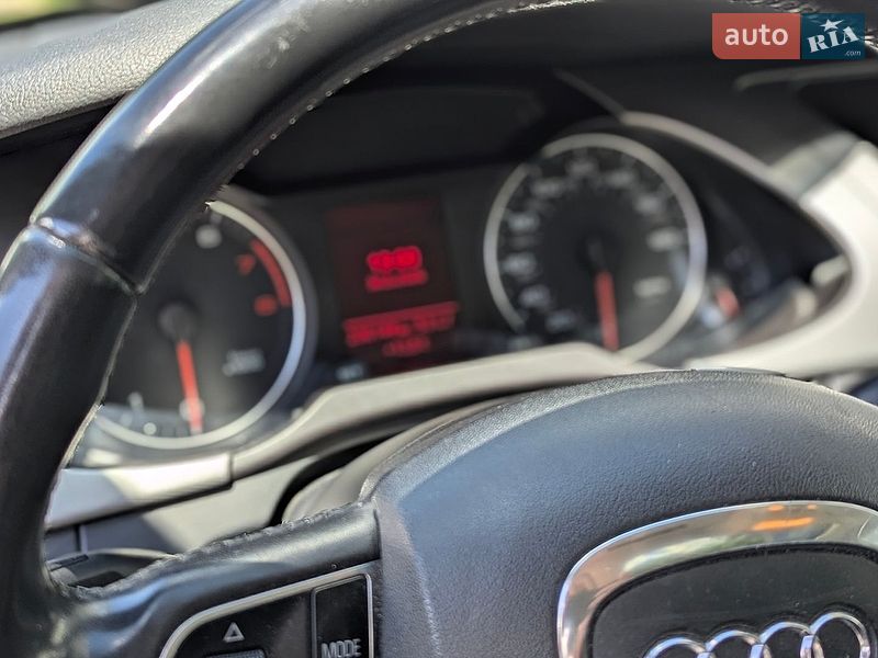 Седан Audi A4 2010 в Киеве