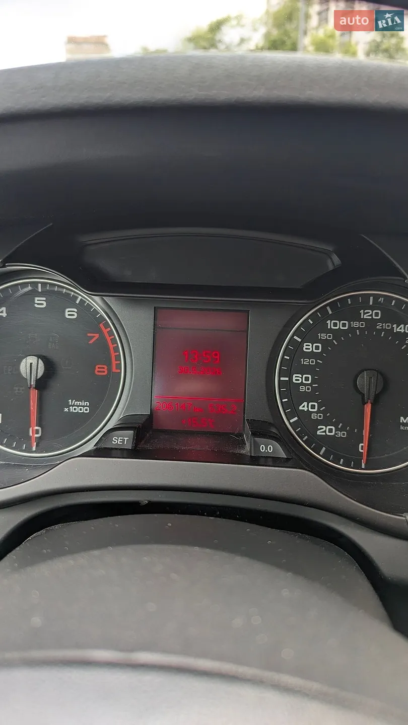 2010 Audi A4 - мініатюра 12