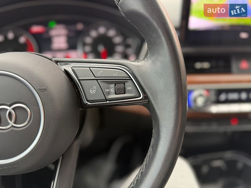 Седан Audi A4 2022 в Києві