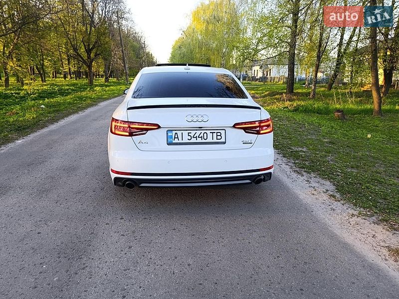 Седан Audi A4 2017 в Києві