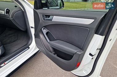 Седан Audi A4 2014 в Виннице