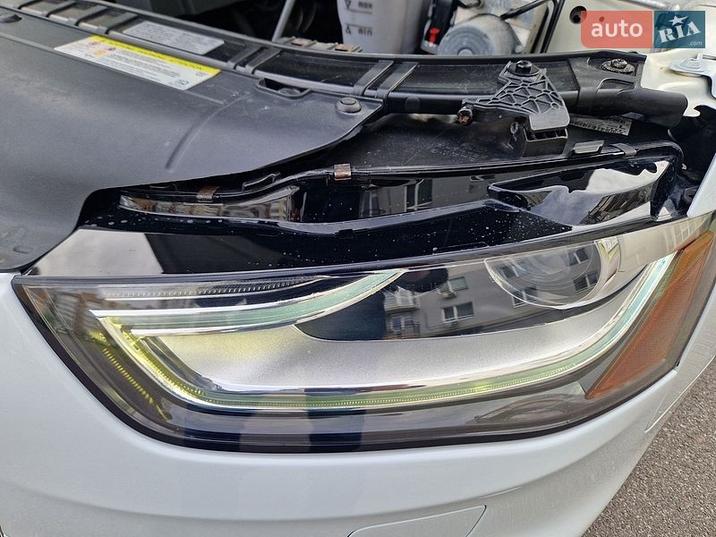 Седан Audi A4 2014 в Виннице
