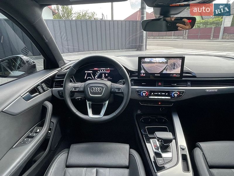 Седан Audi A4 2023 в Виноградове