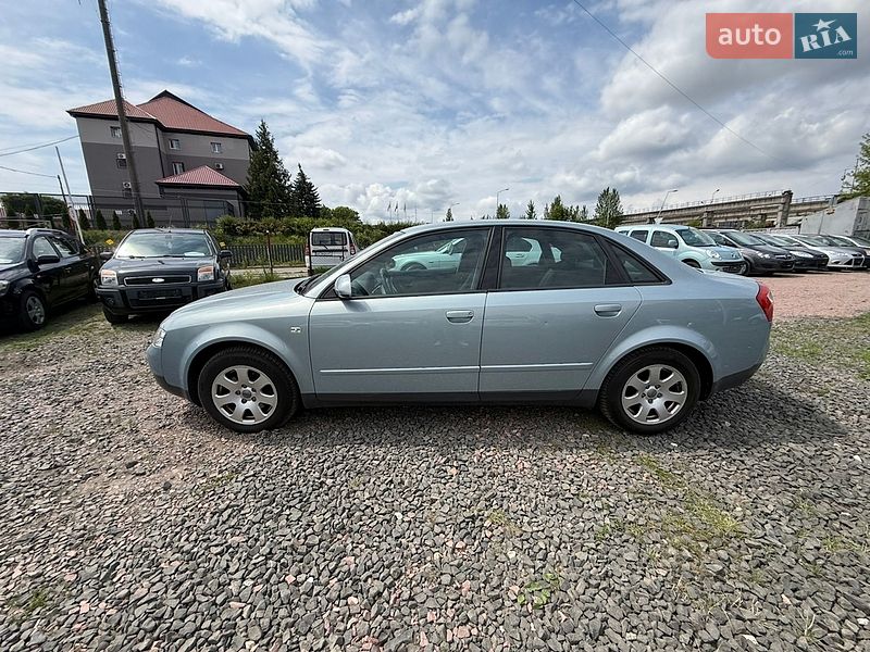 Седан Audi A4 2001 в Луцке