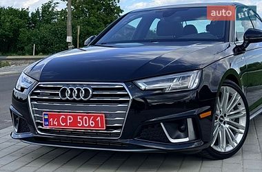 Седан Audi A4 2019 в Львові