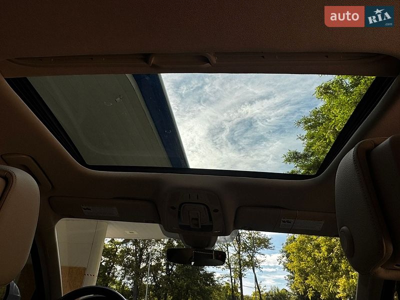 Седан Audi A4 2016 в Дніпрі