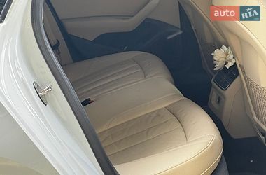 Седан Audi A4 2016 в Дніпрі
