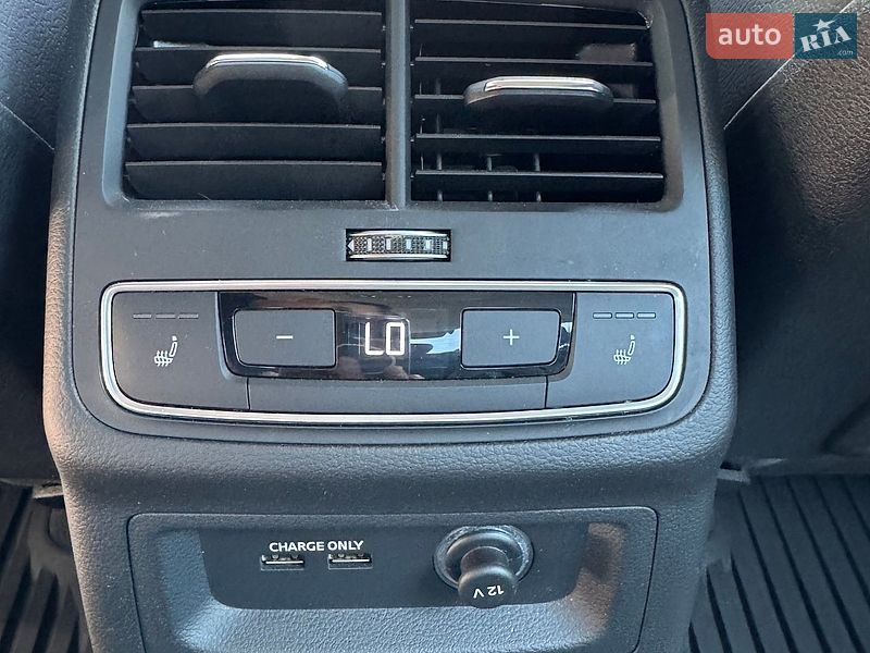 Седан Audi A4 2019 в Ірпені