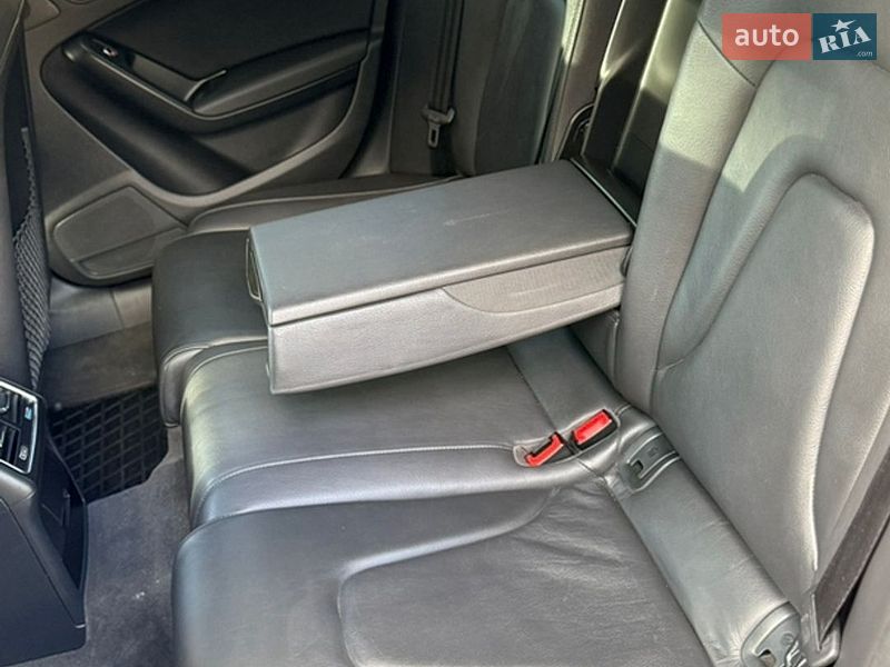 Седан Audi A4 2014 в Харкові