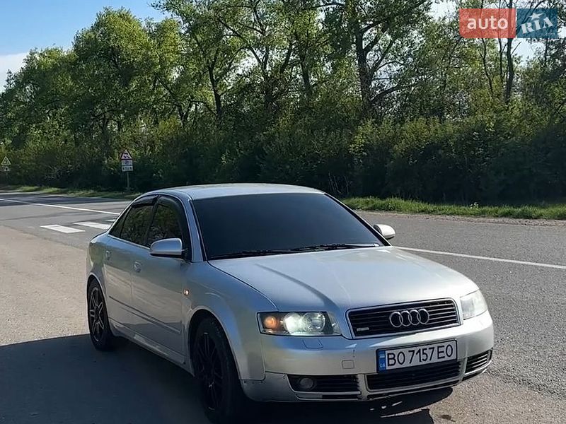 Седан Audi A4 2001 в Бучаче