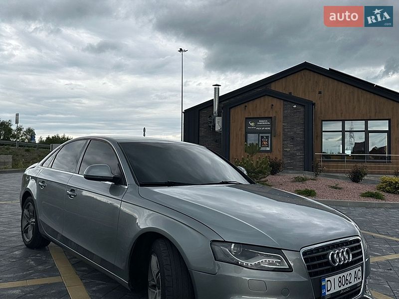 Седан Audi A4 2008 в Звягелі
