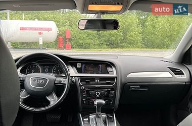 Седан Audi A4 2013 в Львові