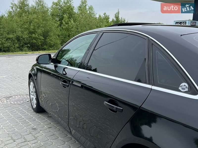 Седан Audi A4 2013 в Львові