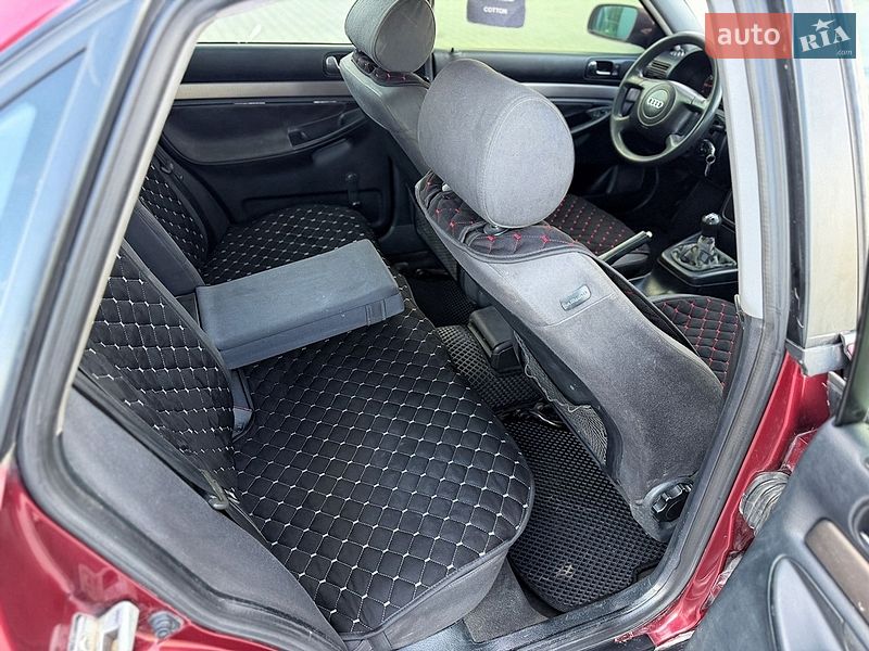Седан Audi A4 1998 в Черновцах