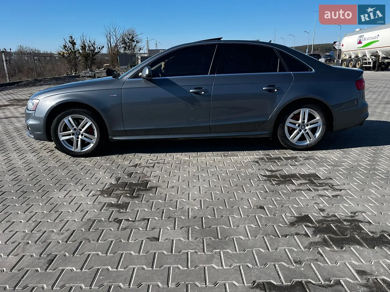 2013 Audi A4 - мініатюра 26