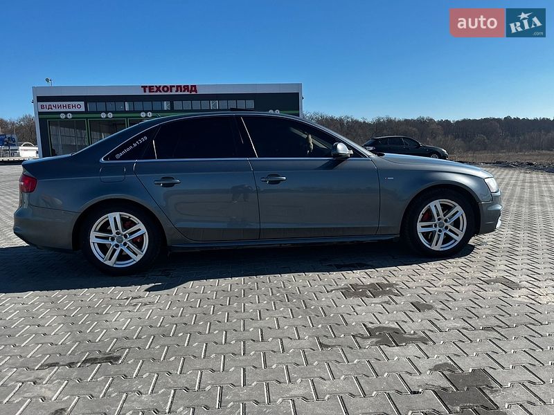 Седан Audi A4 2014 в Киеве