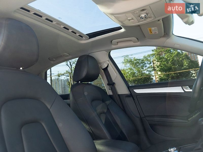 Седан Audi A4 2015 в Одессе