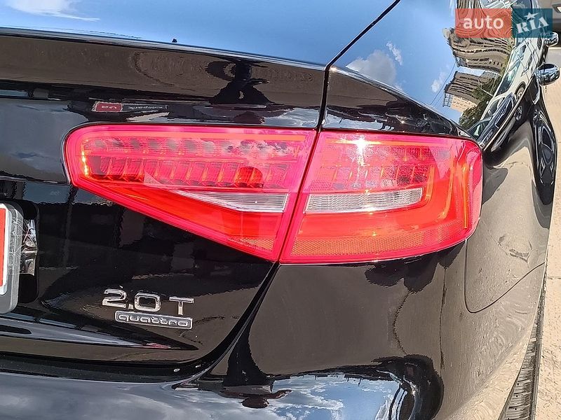Седан Audi A4 2015 в Харкові