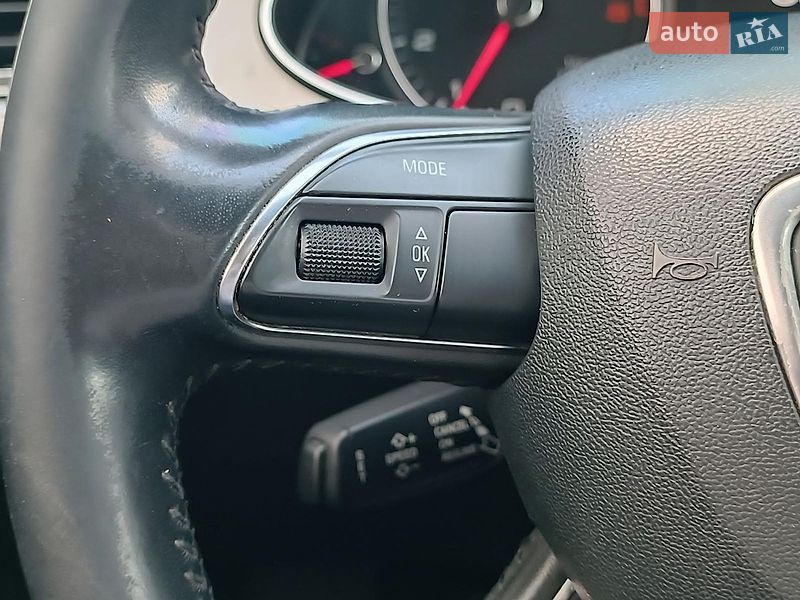 Седан Audi A4 2015 в Харкові