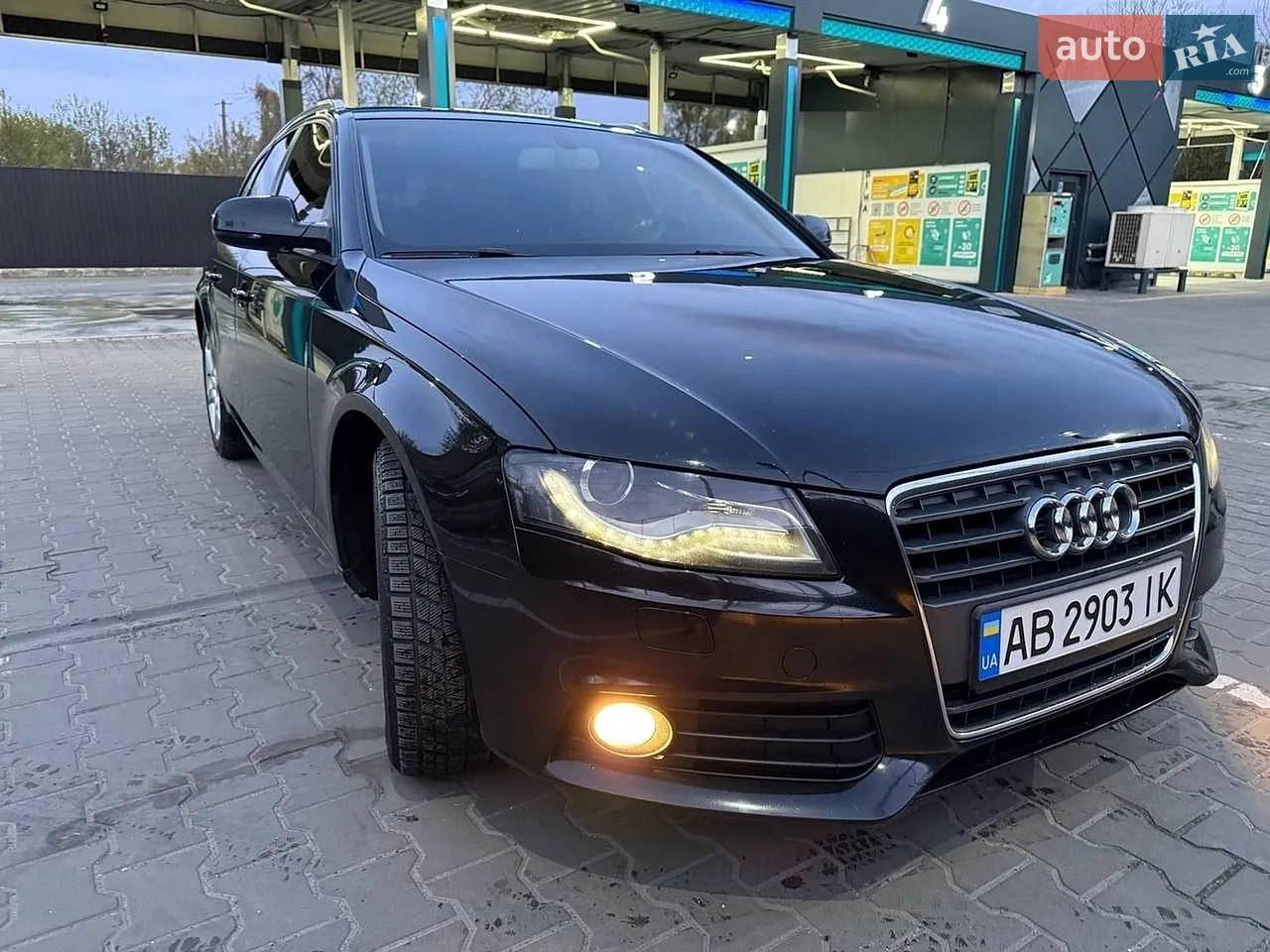2011 Audi A4 - мініатюра 16