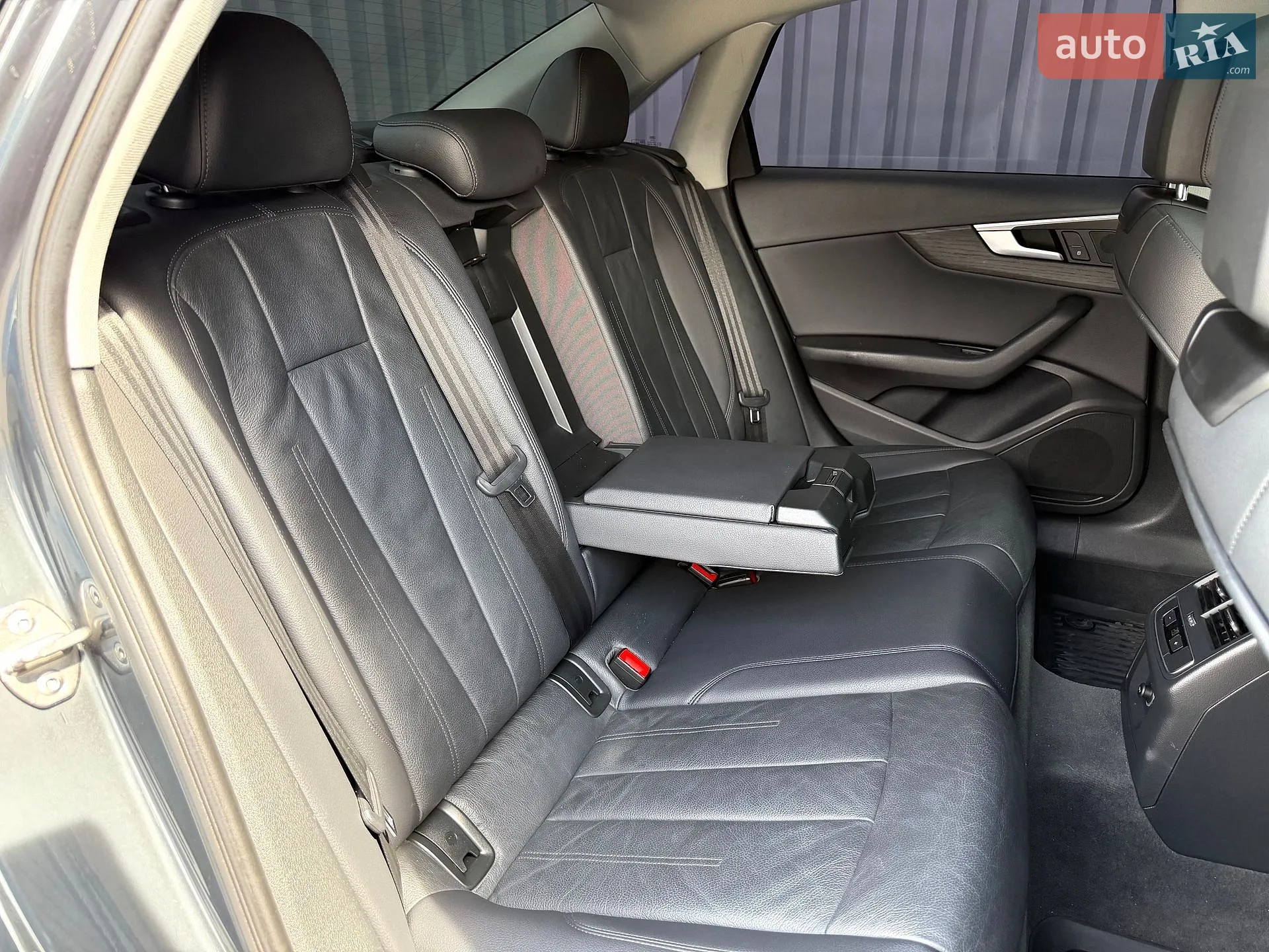 2017 Audi A4 - мініатюра 10