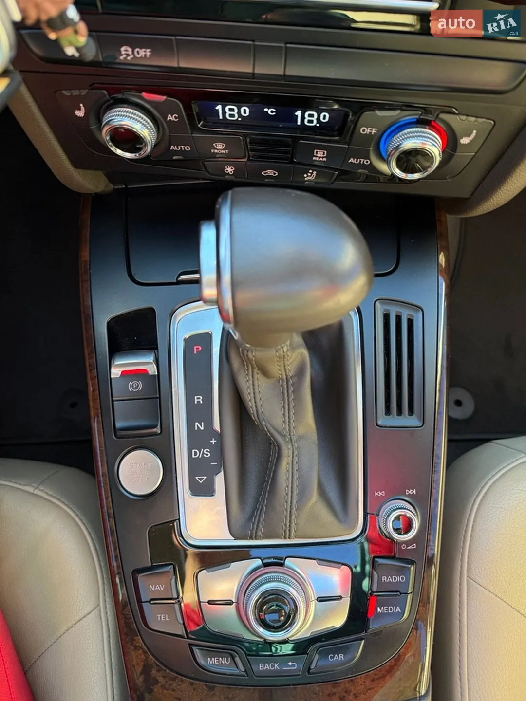 2014 Audi A4 - мініатюра 16