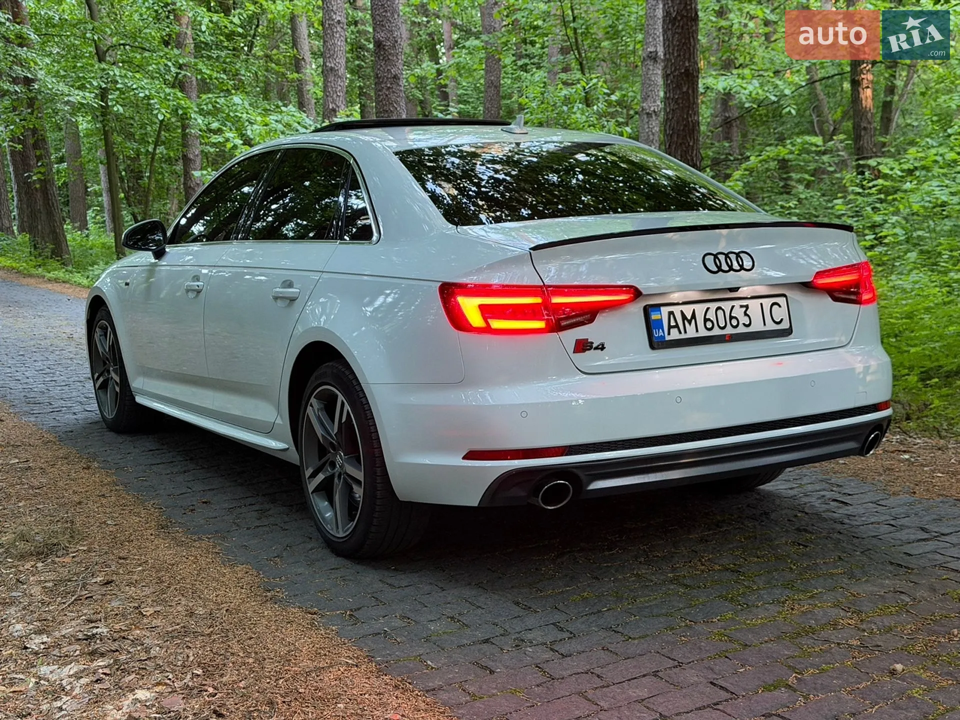 2017 Audi A4 - мініатюра 11