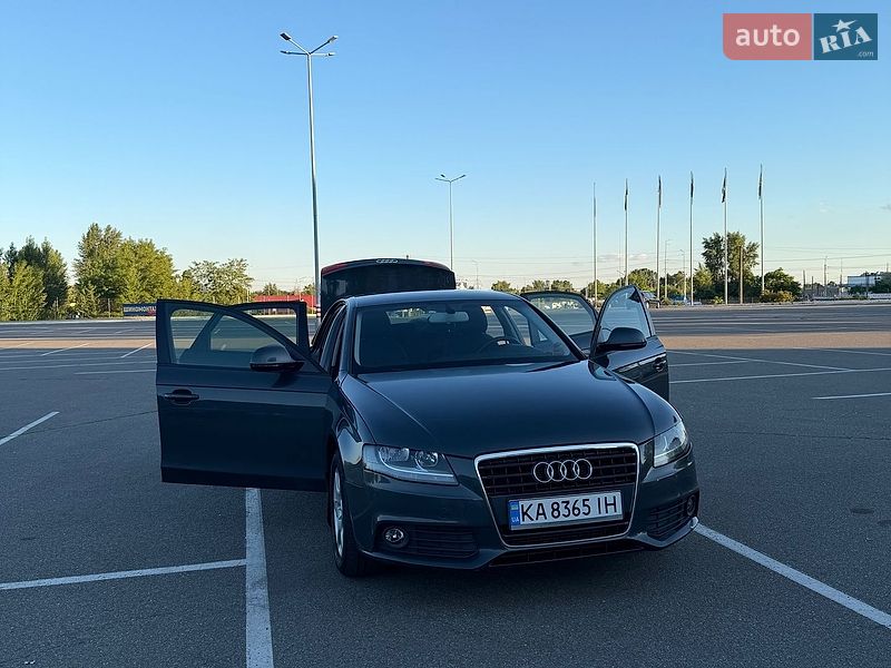 Седан Audi A4 2008 в Києві