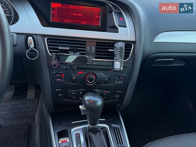 Седан Audi A4 2008 в Києві