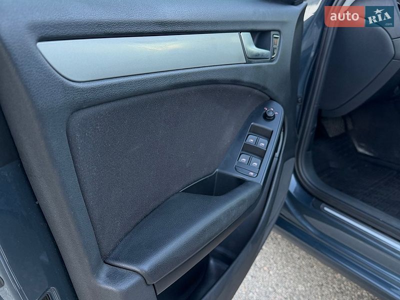 Седан Audi A4 2008 в Києві