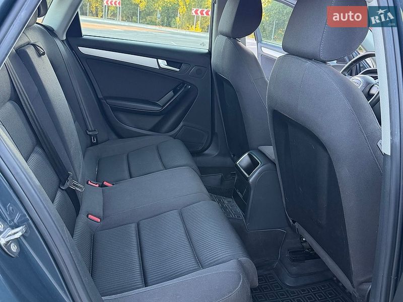Седан Audi A4 2008 в Києві