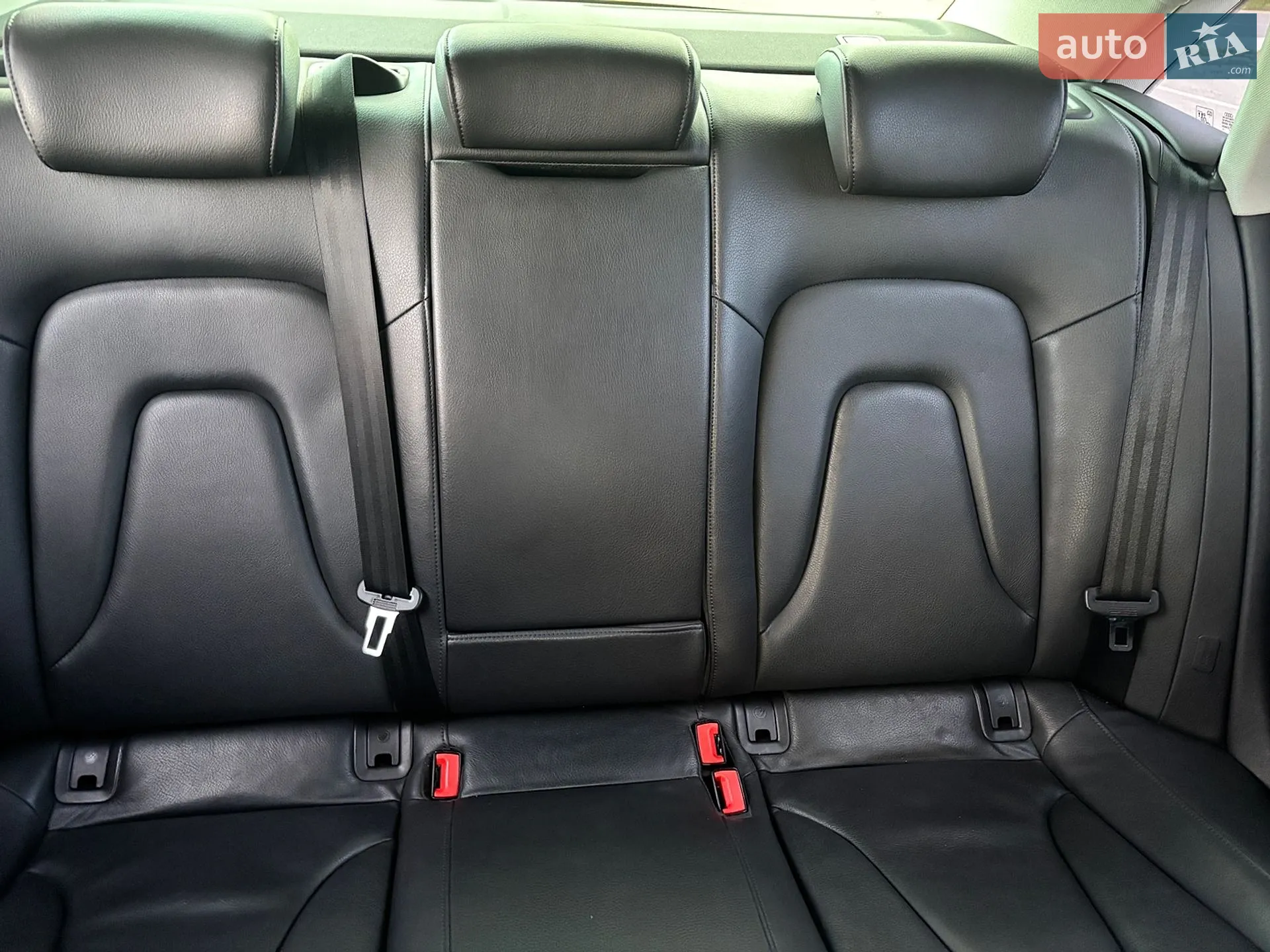 2011 Audi A4 - мініатюра 3