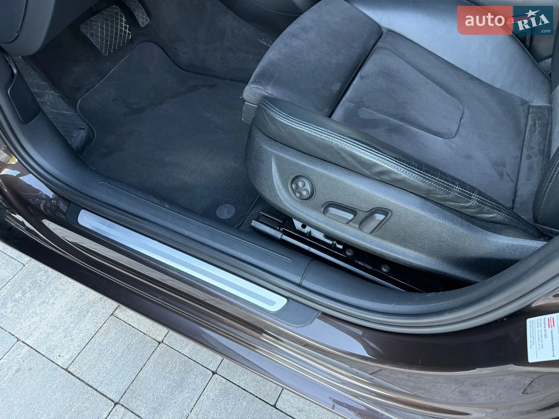 2011 Audi A4 - мініатюра 26