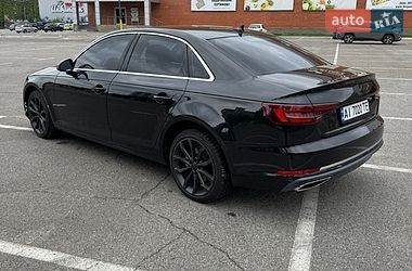 Седан Audi A4 2019 в Киеве