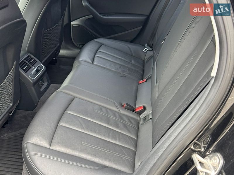 Седан Audi A4 2019 в Киеве
