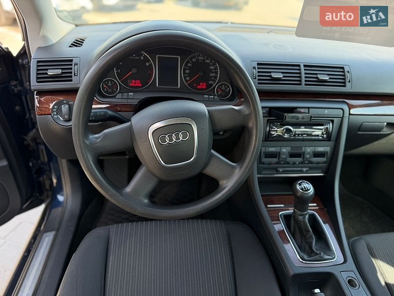 Седан Audi A4 2006 в Житомире