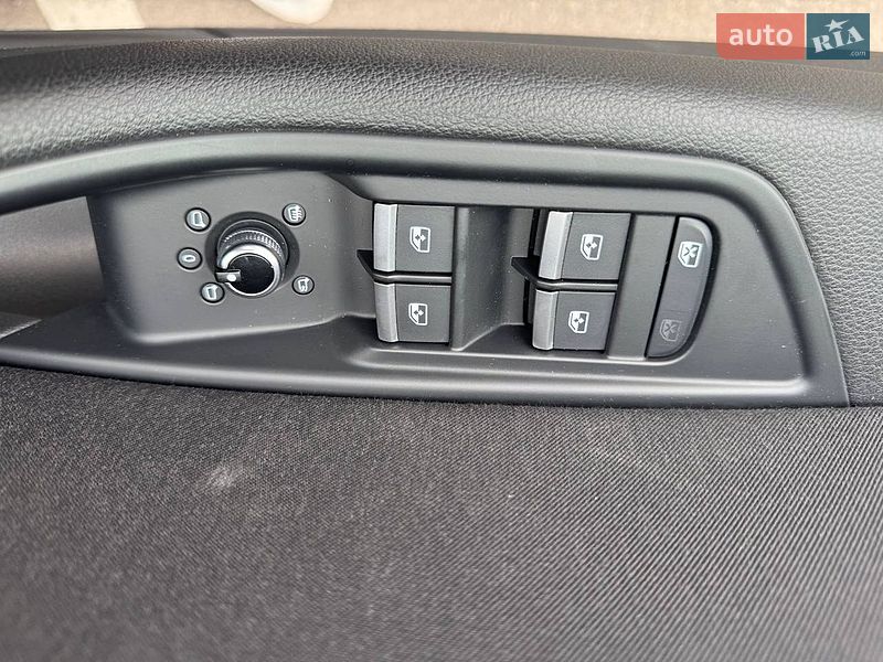 Универсал Audi A4 2018 в Киеве