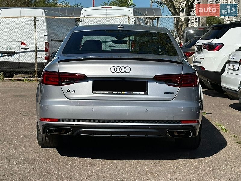 Седан Audi A4 2019 в Одессе