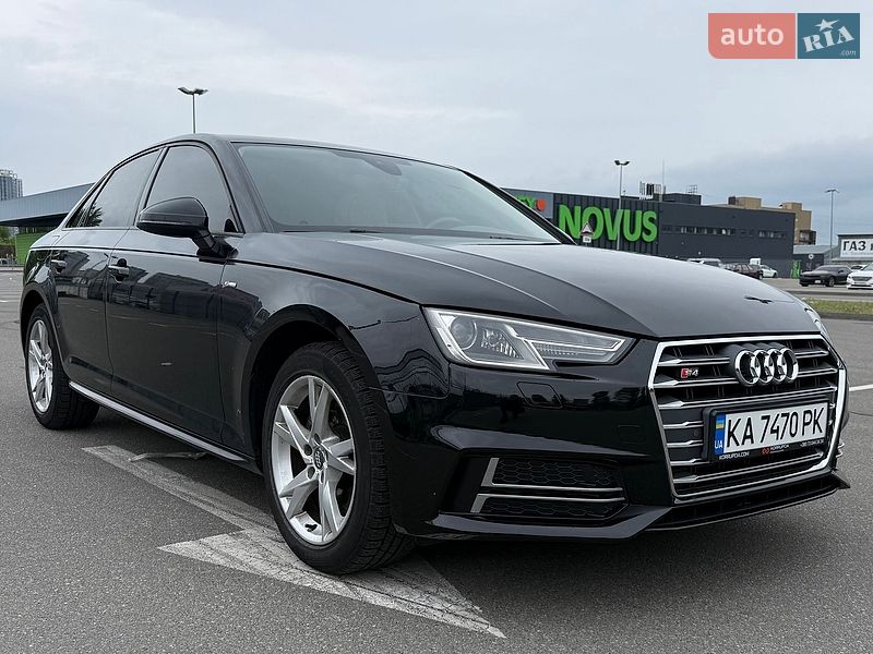 Седан Audi A4 2017 в Киеве