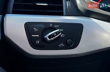 Седан Audi A4 2016 в Львові
