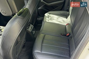 Седан Audi A4 2017 в Ровно