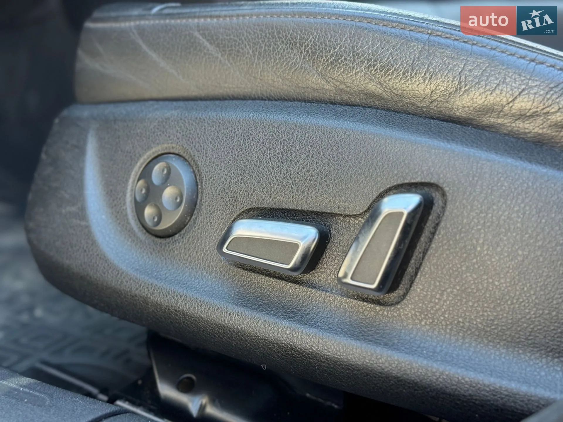 2013 Audi A4 - мініатюра 14