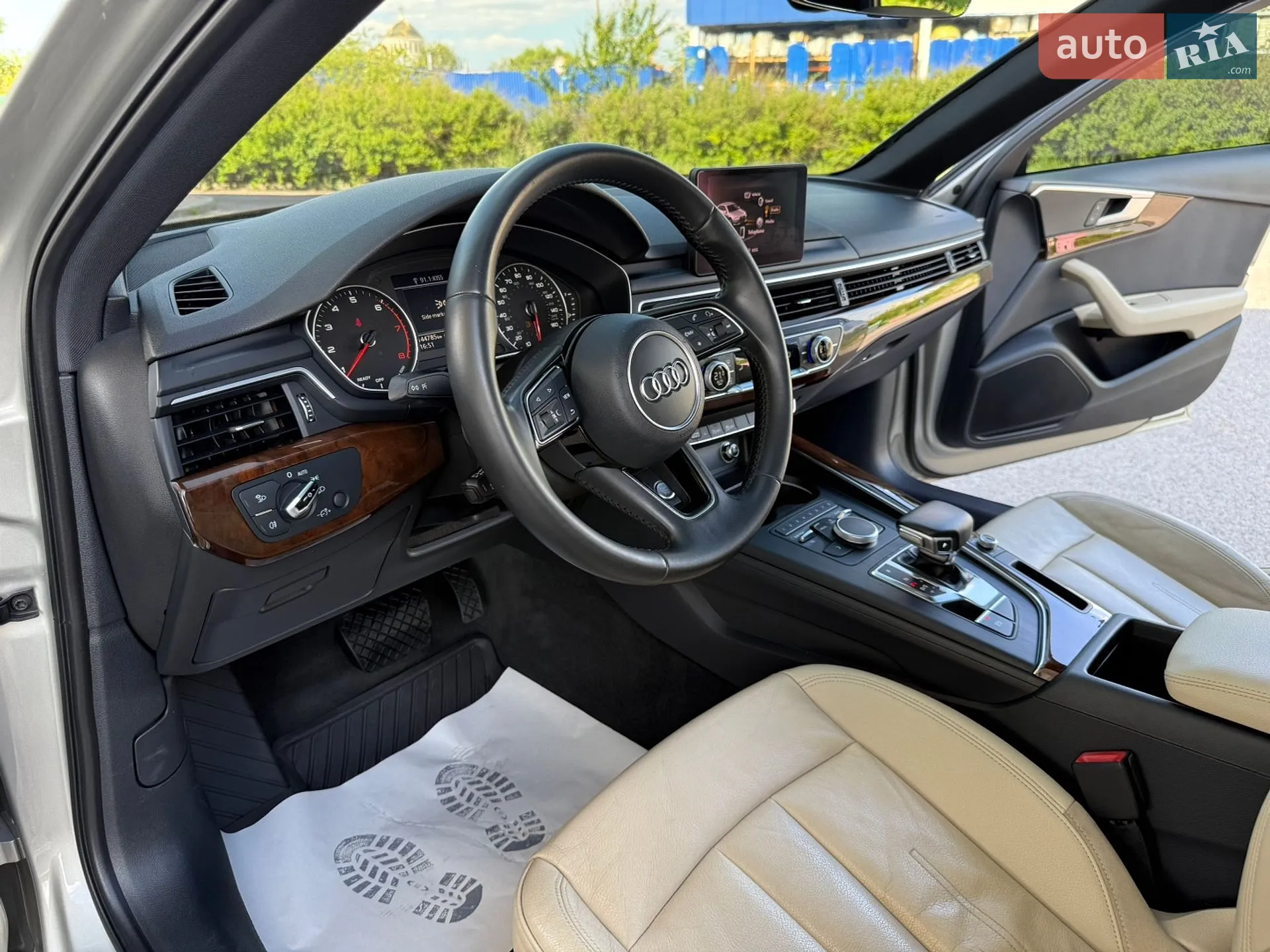 2017 Audi A4 - мініатюра 51