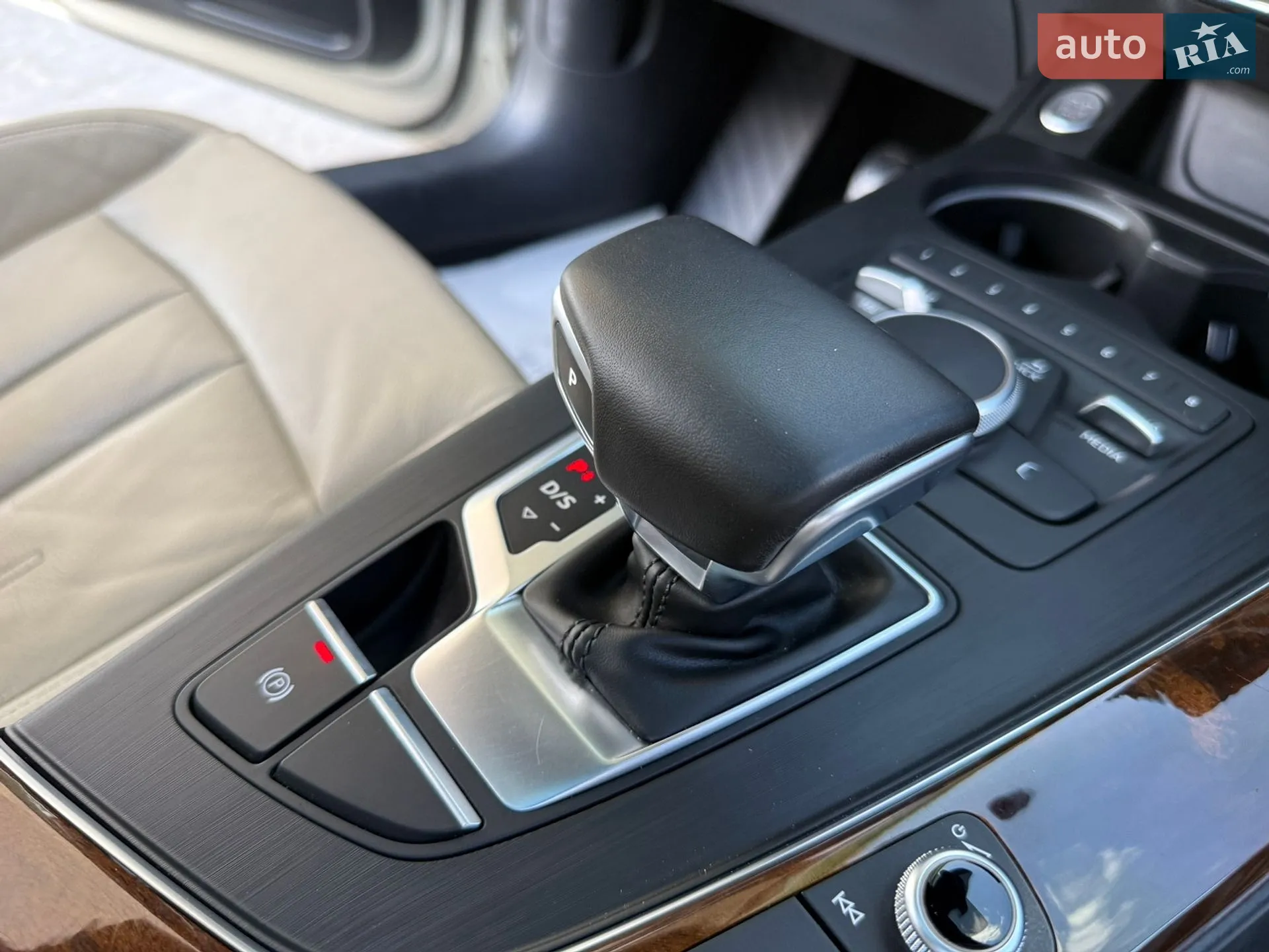 2017 Audi A4 - мініатюра 79