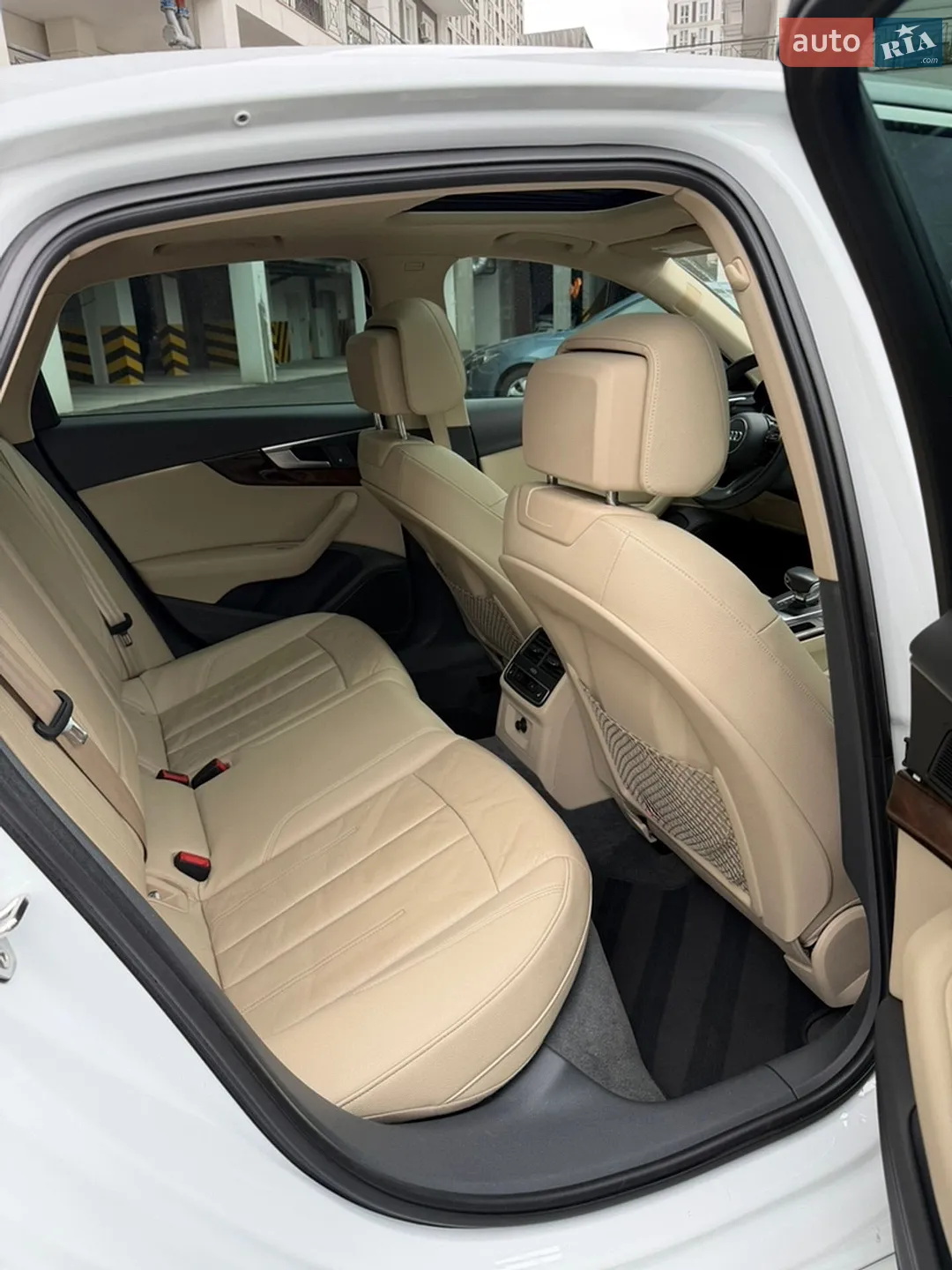2016 Audi A4 - мініатюра 12
