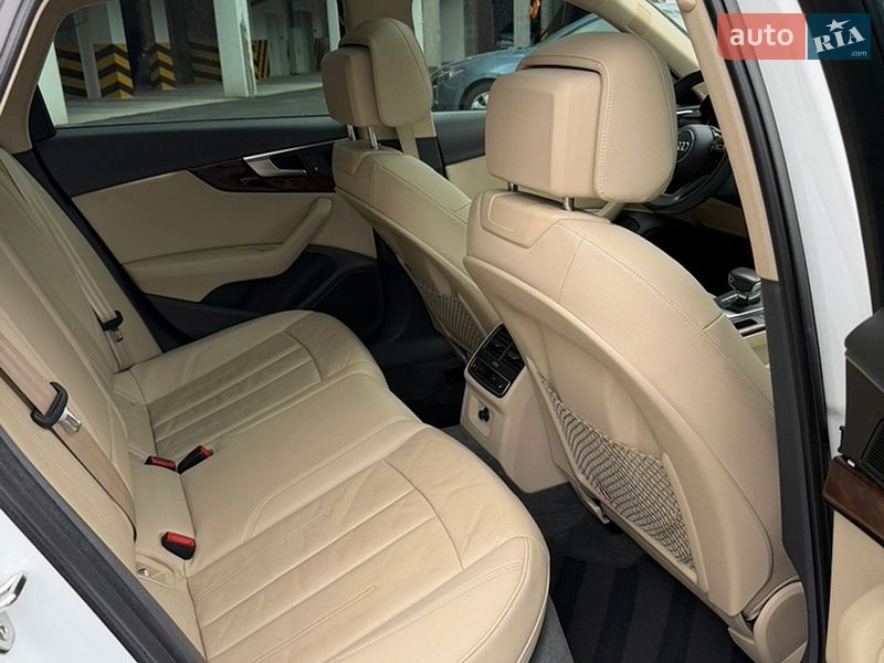 Седан Audi A4 2016 в Києві